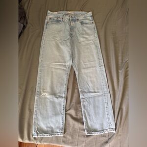 Light Blue Distressed women’s jeans